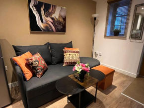 Glastonbury Mystic Vault, 1 BD Aptartment Split Level, Sleeps 3